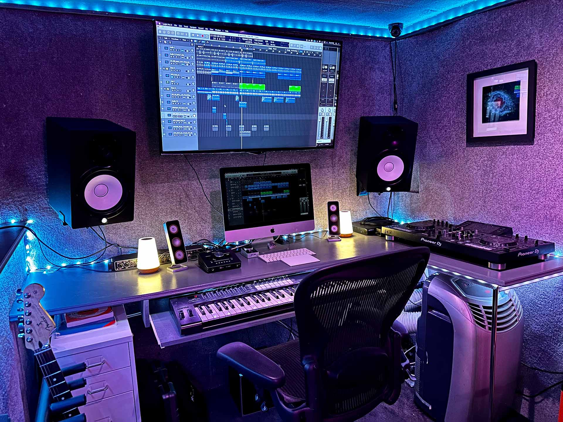 Desk-banner-3